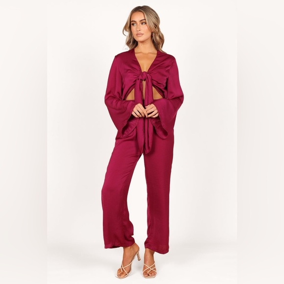 SNDYS x REVOLVE Pluto Wide Leg Jumpsuit in Fuchsia NWT - Picture 2 of 11
